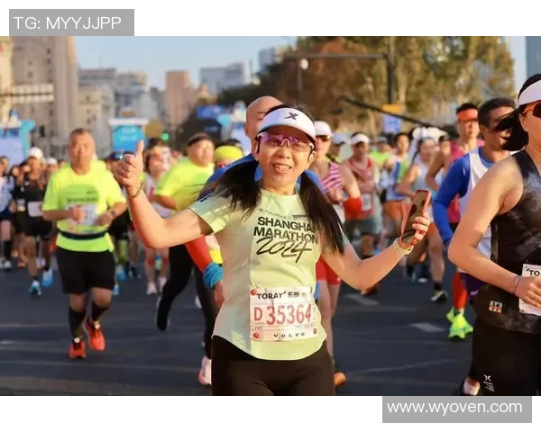 上海街舞队在马拉松大满贯中的耐力挑战与精彩表现分析